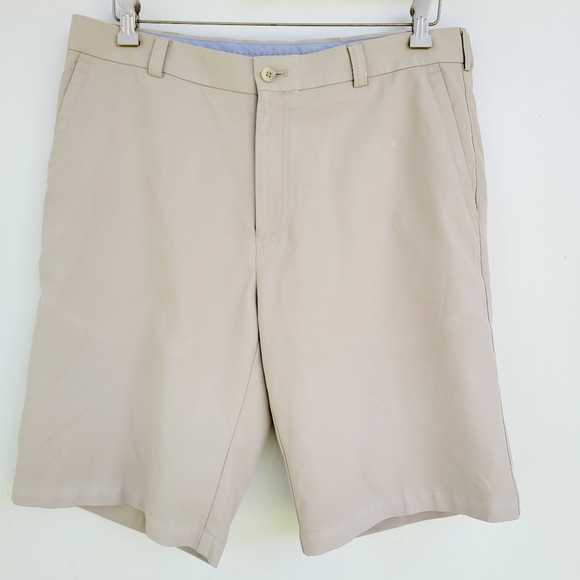 Peter Millar Crown Sport Golf Shorts Mens Wicking Chinos Khakis Size 34 *Read* - Picture 1 of 12